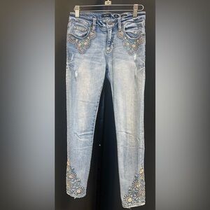 022 - Miss Me Ankle Skinny Jeans Size 25